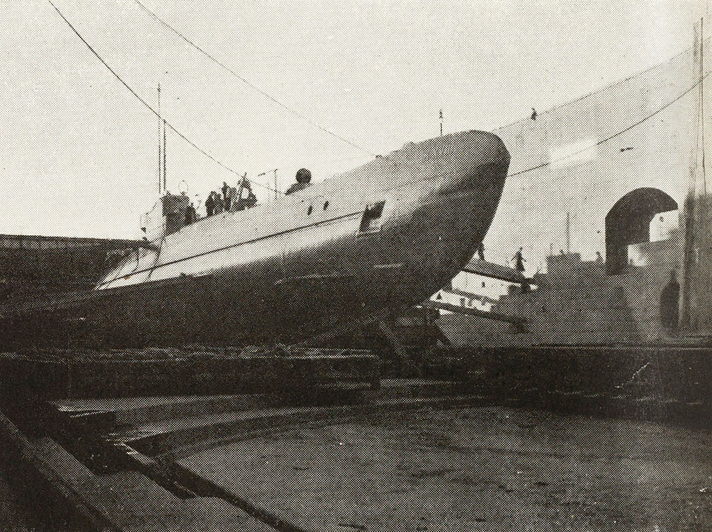 The K-XVIII positioned in the dry docks of Simonstad for maintenance.